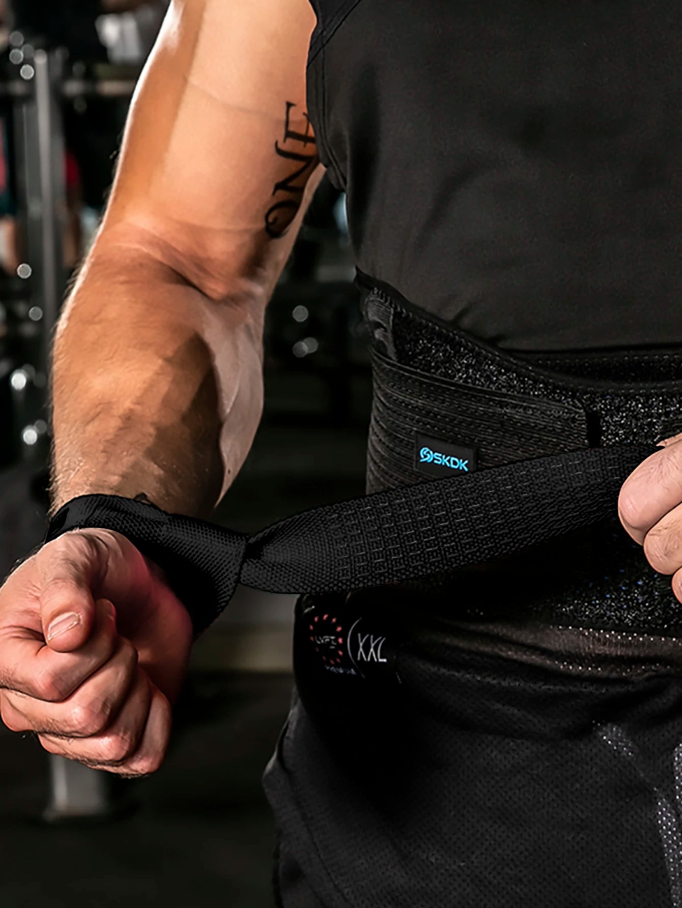Padded Lifting Wrist Straps (Pair)